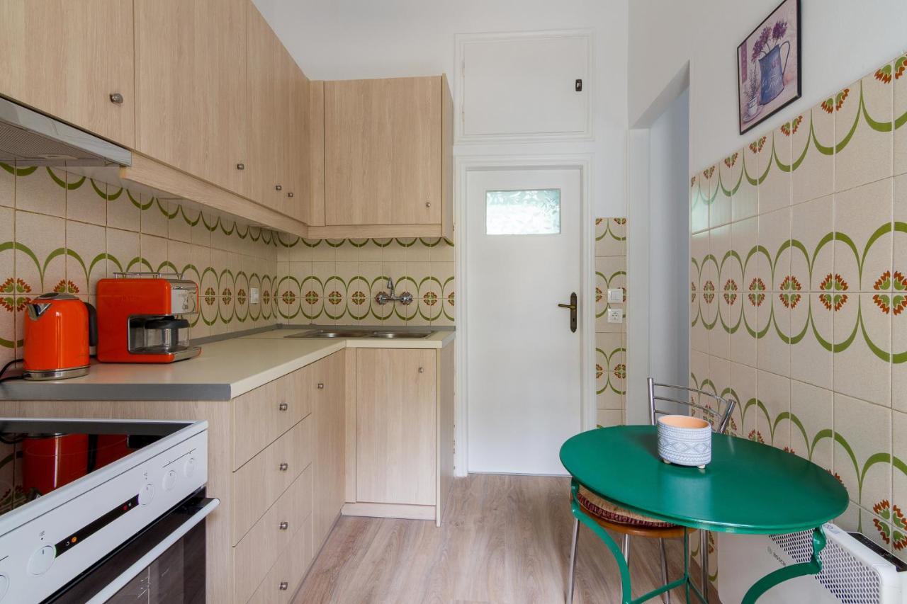 أثينا Nice Studio In Pagkrati المظهر الخارجي الصورة